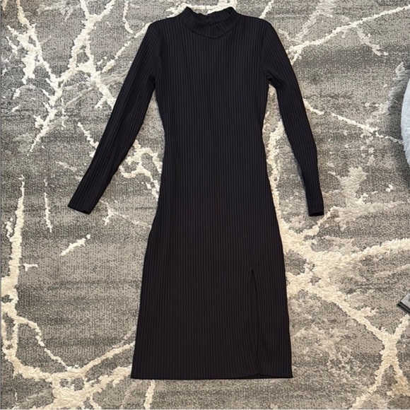 Bebe Black Ribbed Long Sleeve Bodycon Midi Dress – Size M - Picture 1 of 5